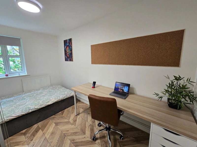 Denison St, 6 Bedroom Student house - NG7 3PH - Thumbnail 18